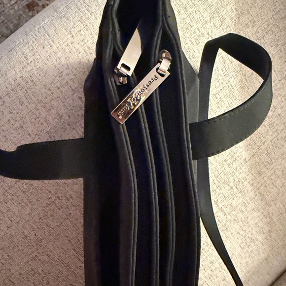 Preston & York NWOT long handle black nylon Tote bag 11x16 includes charm - Picture 15 of 15